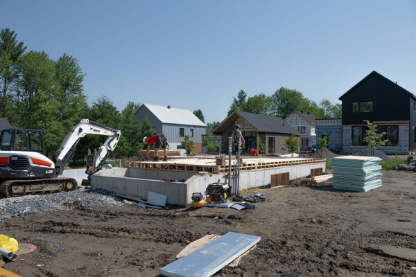 Photo de la construction d'une maison neuve par Voreno Construction