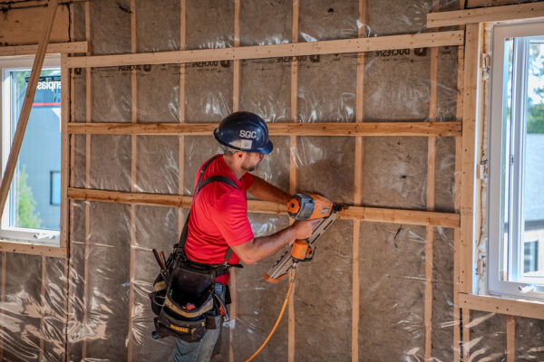 Photo de la construction d'une maison neuve par Voreno Construction