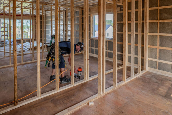 Photo de la construction d'une maison neuve par Voreno Construction